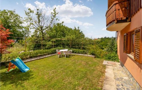 Jastrebarsko House | Awesome Home In Dragovanscak With Sauna