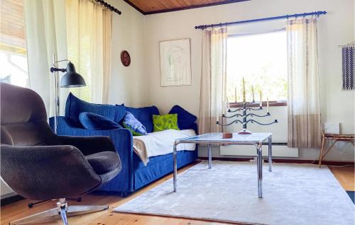 Uppvidinge House | Awesome Home In Lenhovda With Wifi