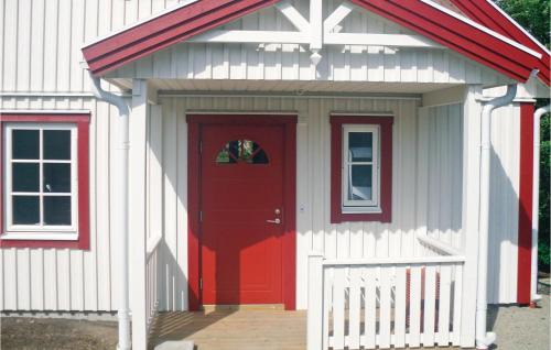 Lerberget House | Awesome Home In Lerberget With Sauna