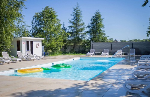 Nowecin House | Awesome home in Nowecin with kitchen