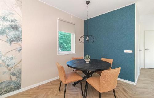 Oosterwolde House | Awesome Home In Oosterwolde With Wifi