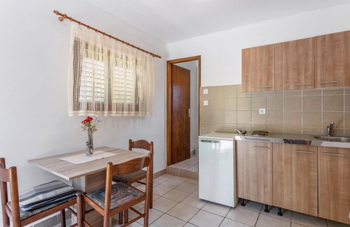 Polje House | Awesome home in Polje with WiFi