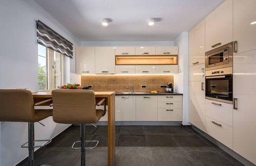 Jasenovica House | Awesome home in Porec