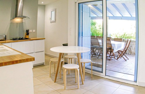 Romegoux House | Awesome home in Romegoux