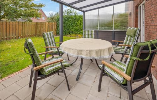 Victorbur House | Awesome Home In Südbrookmerland