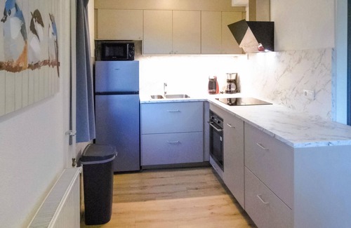 Vlagtwedde House | Awesome home in Vlagtwedde with WiFi