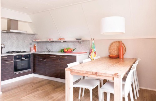 Vlagtwedde House | Awesome home in Vlagtwedde with 3 Bedrooms, WiFi and Indoor swimming pool