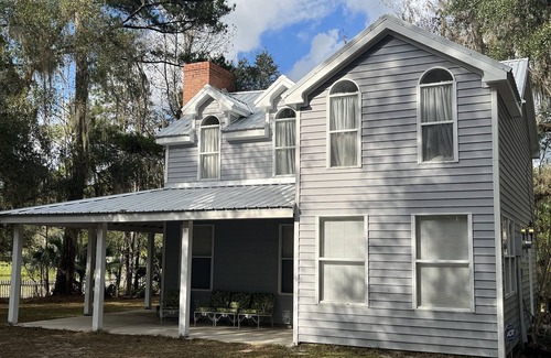 McIntosh House | Azalea Farmhouse