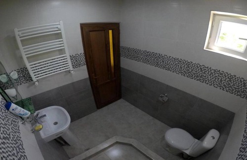 Geghashen House | Azhdahak Guesthouse