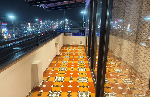 Puri House | Azydo, Art House, Grand Road, Near Jagannath Mandir