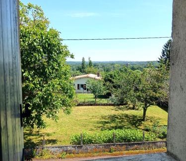 Puynormand Bed & Breakfast | B&B à la Campagne