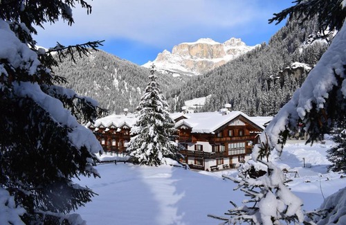 Alba Bed & Breakfast | B&B Agriturismo Cèsa Ciasates