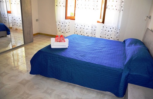 Iglesias Historic Centre Bed & Breakfast | B&b Aloysia - Regalati una Vacanza!