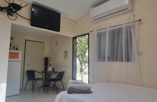 Petah Tikva Apartment | B&B Amit 18 minutes from the airport - אירוח כפרי עמית 18 דקות משדה תעופה