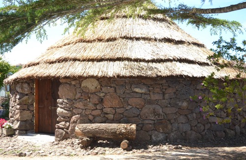 Sassari House | B & B "Antica Botte" Bungalow sa pinnetta - Sardinian hut - Sardinian hut