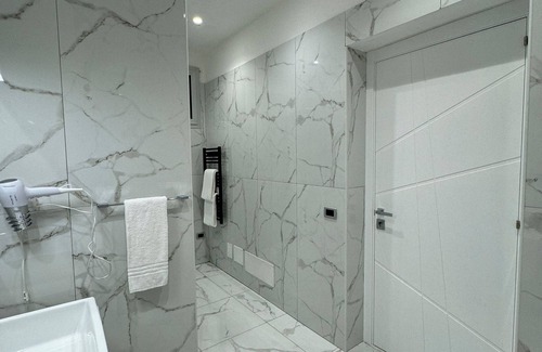 Cosenza House | B&B Center City