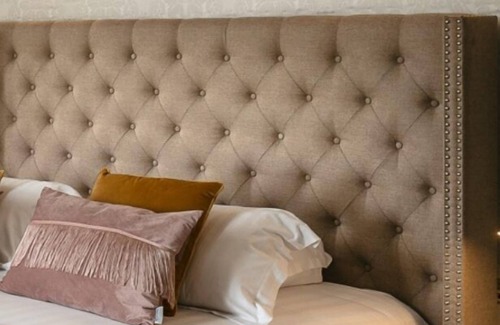 Saint-Hilaire-Saint-Florent Bed & Breakfast | B&B Château Les Orchidées SAUMUR