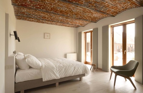 Sint-Denijs Bed & Breakfast | B&B De Deugdzonde