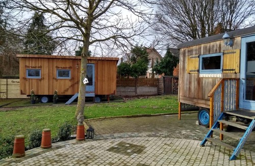 Lommel Bed & Breakfast | B&B Dream On Wheels