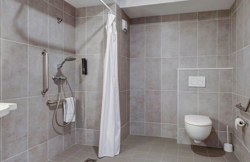 Miserey-Salines Hotel | B&B HOTEL Besançon Valentin