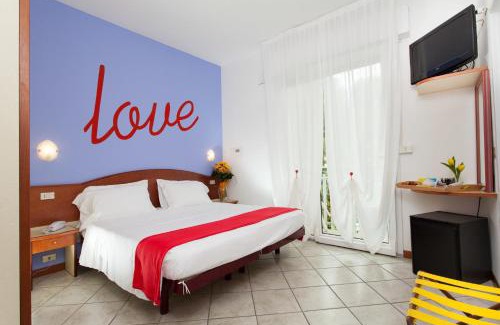 Milano Marittima Hotel | B&B Isabella