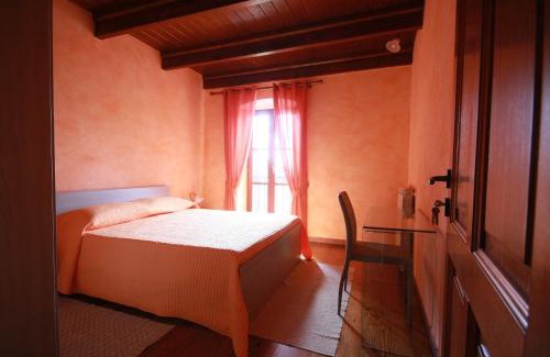 Santu Lussurgiu Bed & Breakfast | B&B Linu Ruiu