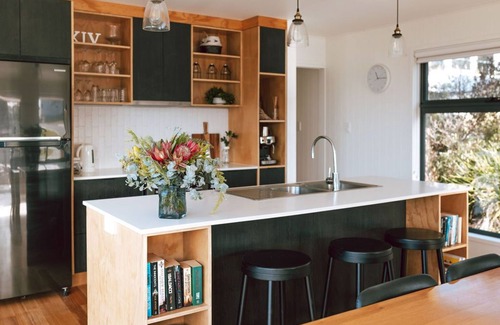 Bicheno Apartment | B e a c h H o u s e X I V