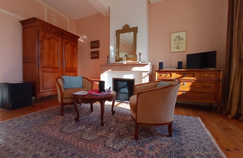 Saint-Affrique-les-Montagnes Bed & Breakfast | B&B Domaine de Rasigous