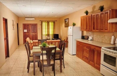 Carnbee Apartment | B's Guest House