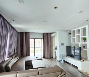 Thang Tam Villa | B9 Đồi Ngọc Tước - 5 phòng ngủ - Bãi Sau