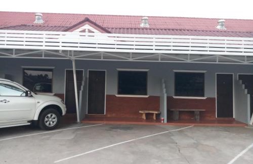 Kamphaeng Phet Hotel | Baan Din Baramee Resort