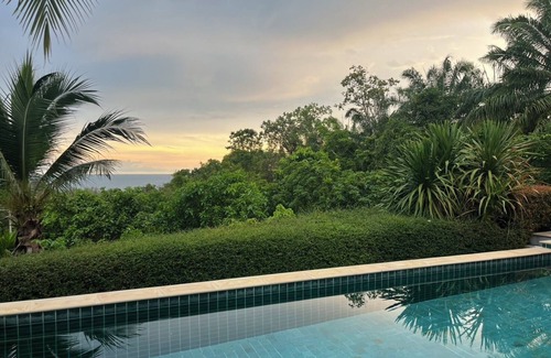 Nong Thale Villa | Baan Phukhao Villa Seaview villa