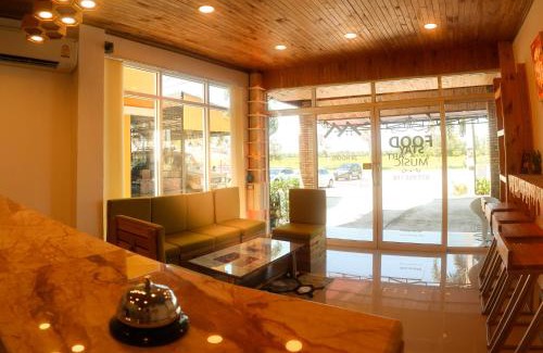 Phunphin Hotel | Baan URT Suratthani Airport Hotel