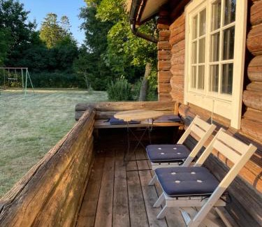 Falkoping House | Backgårdens Timmerstuga