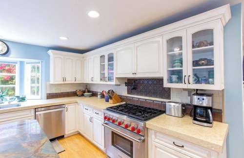 Village of La Jolla House | Backyard Paradise w/Pool, Hot Tub & Walk to Beach 4b/4.5ba