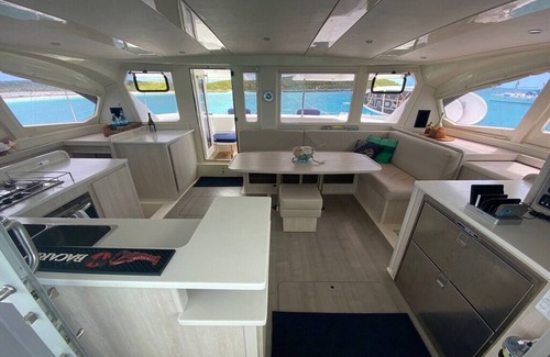 Exuma Boat Rental | Bahamas Luxury Sailing Catamaran, Nassau to Exumas