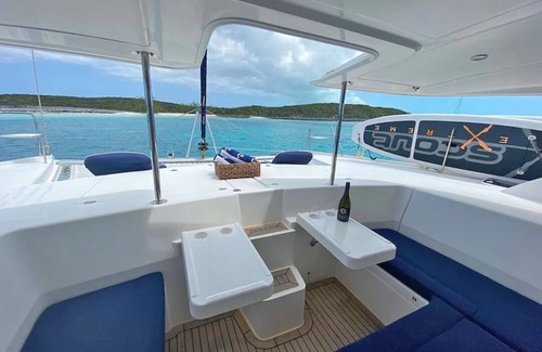 Exuma Boat Rental | Bahamas Luxury Sailing Catamaran, Nassau to Exumas