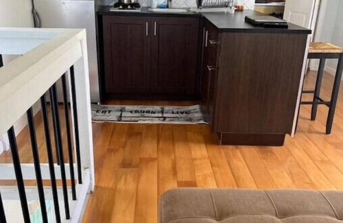 Hillsborough House | Bahari.