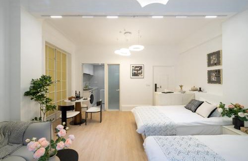 Changning Apartment | Bai