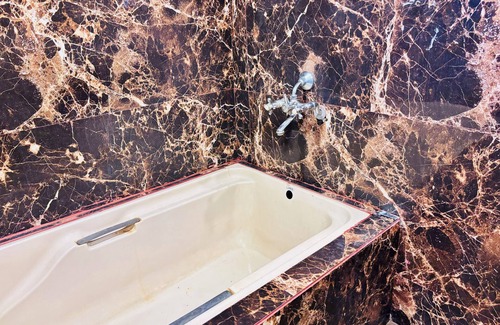 Kune Village Hotel | Bailey's Castle Villa