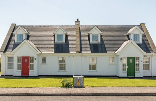 Ballybunion House | Ballybunion(TR4) HC NO 7 by Interhome