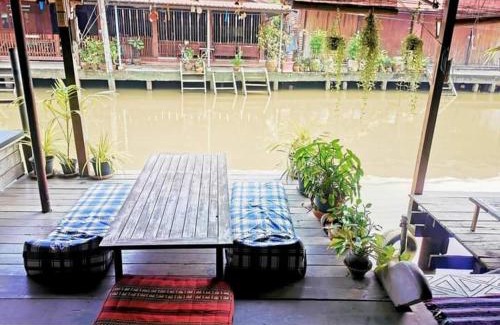 Amphawa House | Ban Mae Arom