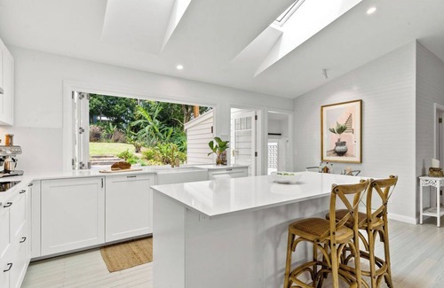 Bangalow Apartment | Bangalla is a haven of relaxation only 10 minutes walk from the Bangalow village