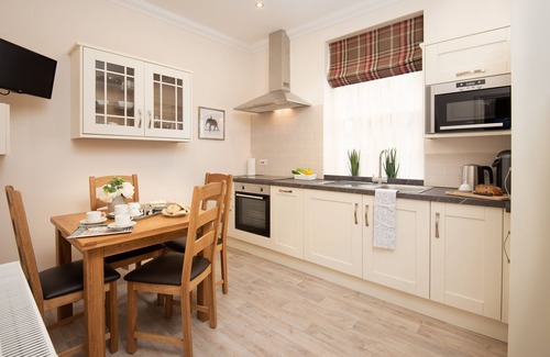 Gattonside Apartment | BANK VIEW - in the pretty market town of Melrose, near to the countryside