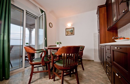 Povlja Hotel | Barba Petra Dvori Apartments