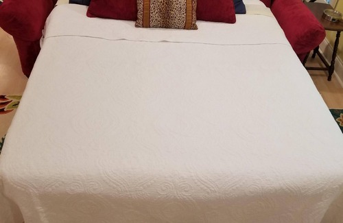 Lakeville Apartment | Barbell Brook