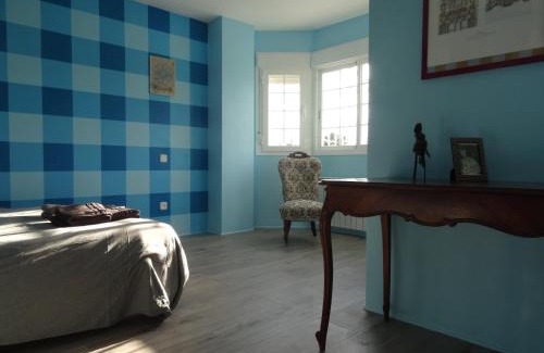 Torrelodones Bed & Breakfast | BArcoiris B&B - Adults Men only - SOLO PARA HOMBRES