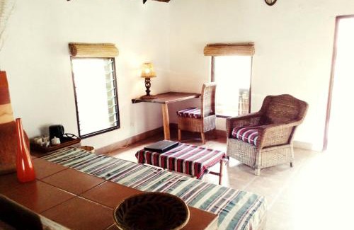 Chitedze Cabin | Barefoot Lodge and Safaris - Malawi