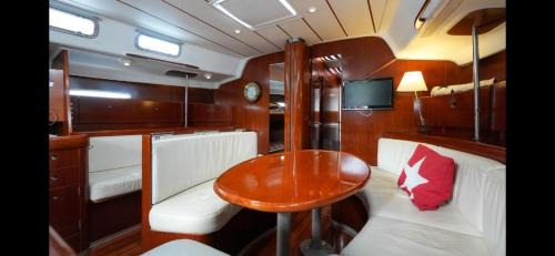 Tromso Boat Rental | Barents Sail Sailboat NJORD 2