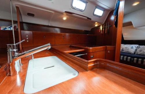 Tromso Boat Rental | Barents Sail Sailboat NJORD 2